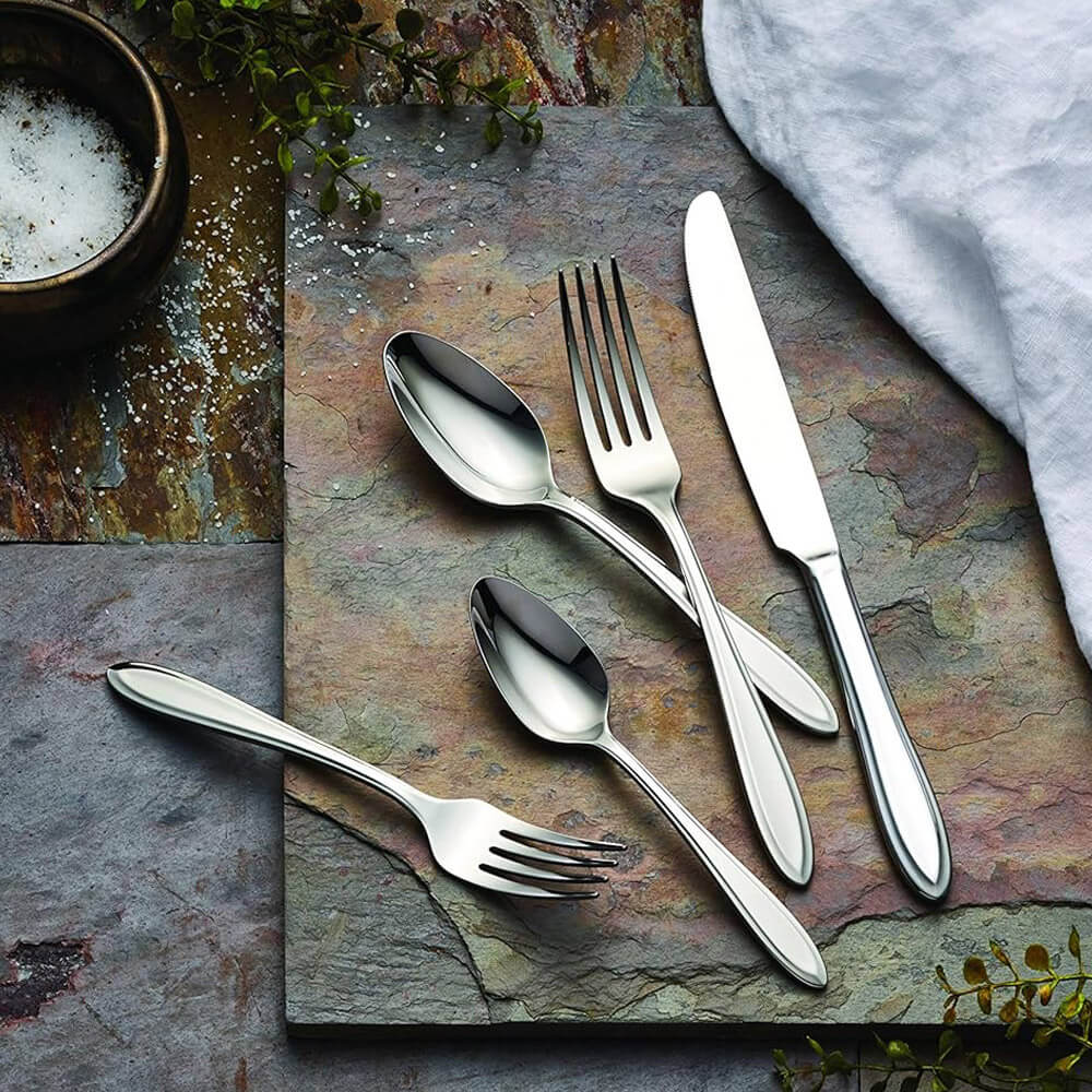 Oneida Chapman Everyday Flatware Dinner Fork - 18/0 Stainless Steel, Mirror Finish - View #8