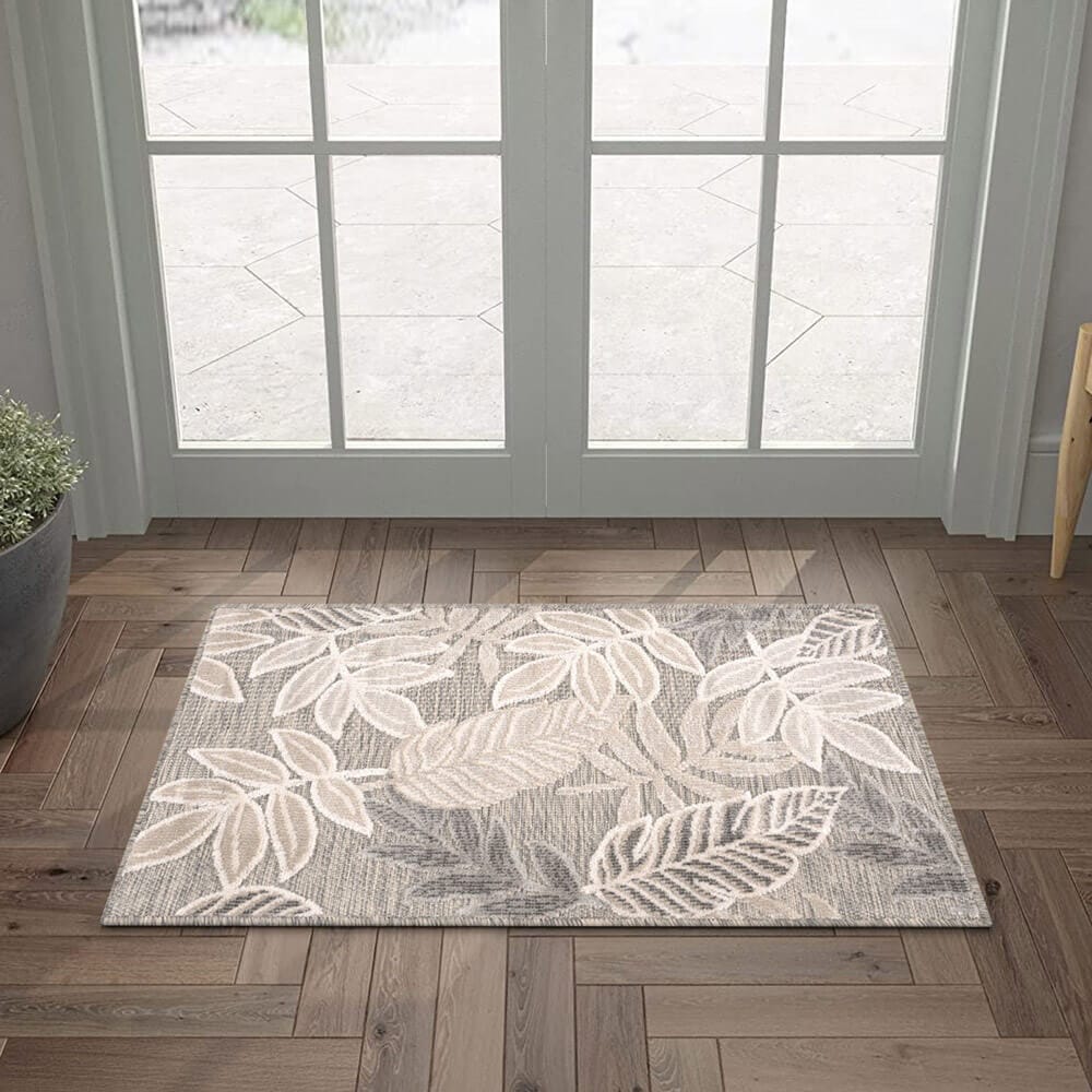 2' 7" x 4' 1" Tropic Indoor/Outdoor Area Rug