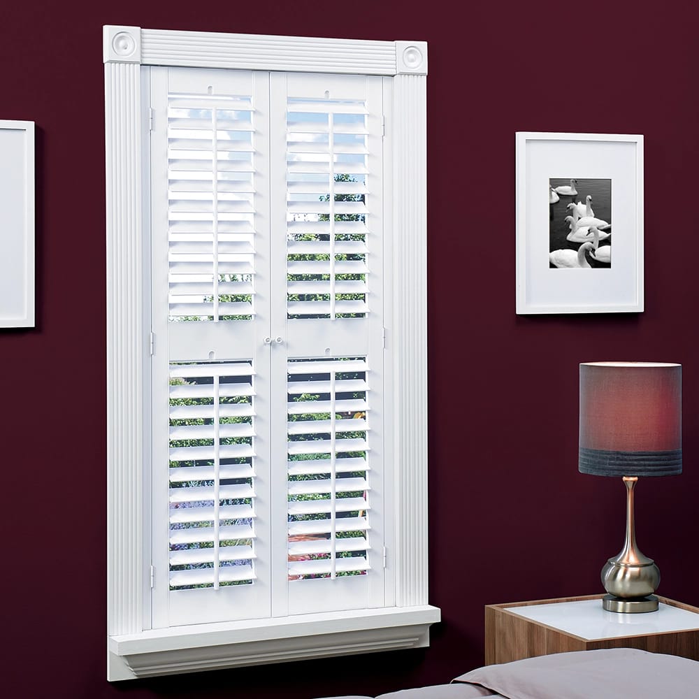 2-1/4" Plantation FW Shutter, White, 29-31" x 74"