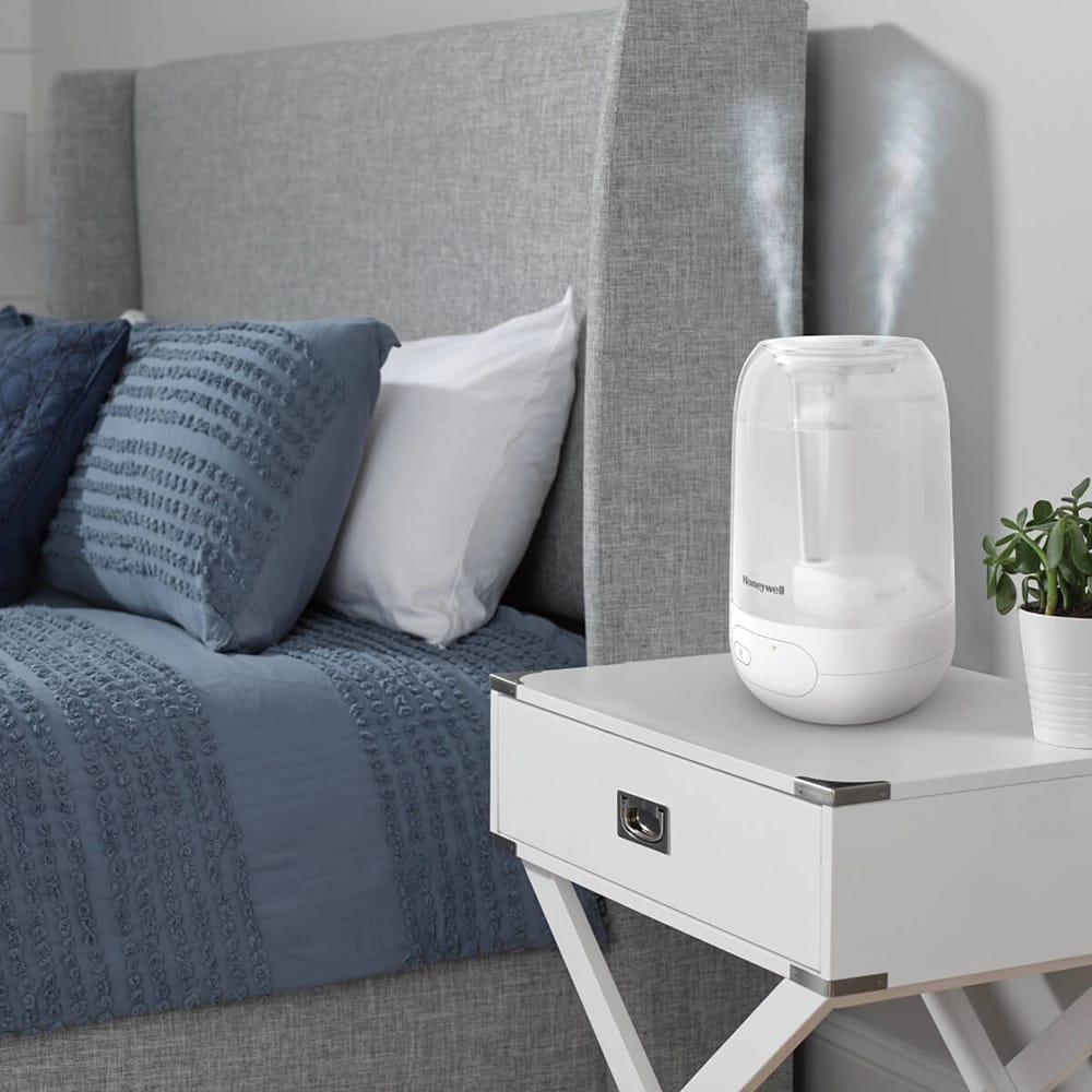 Honeywell Ultra Plus Cool Mist Large Humidifier, White