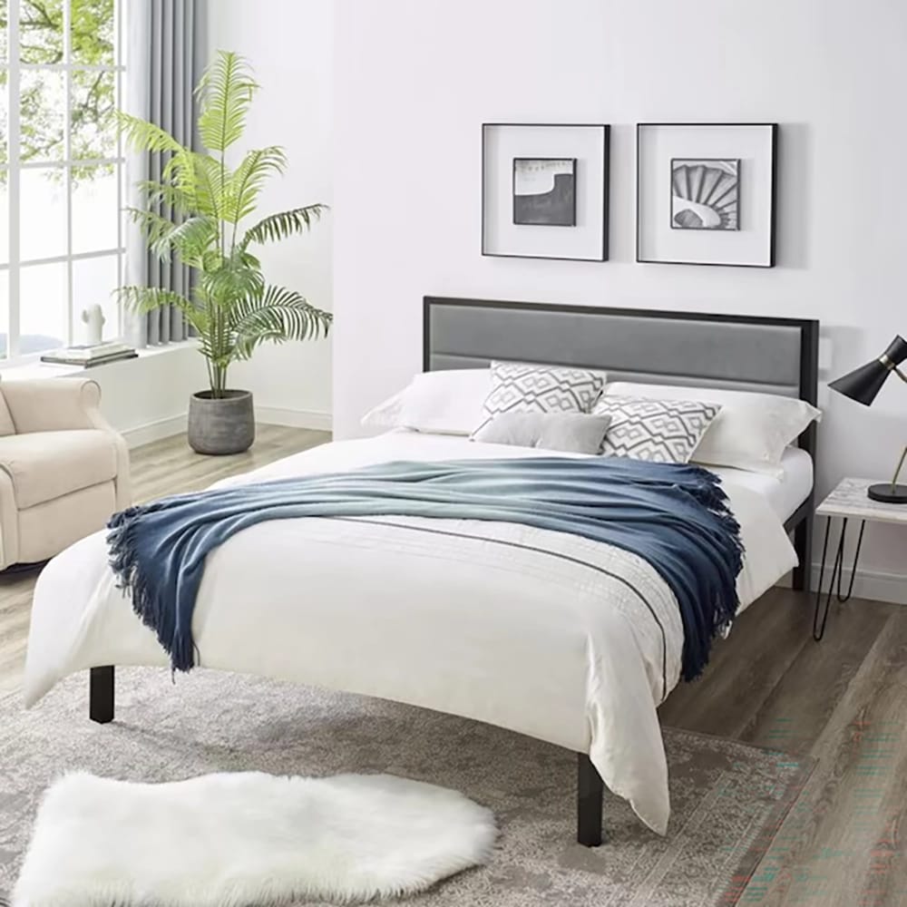 Belle Isle Furniture Metal Platform Bed, Queen, Gray/Black