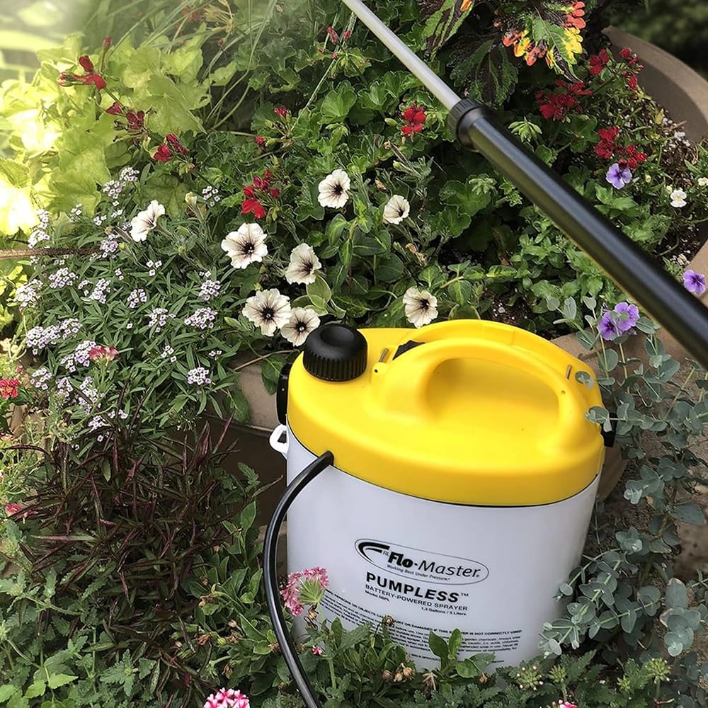 Flo-Master Pumpless Battery-Powered Sprayer