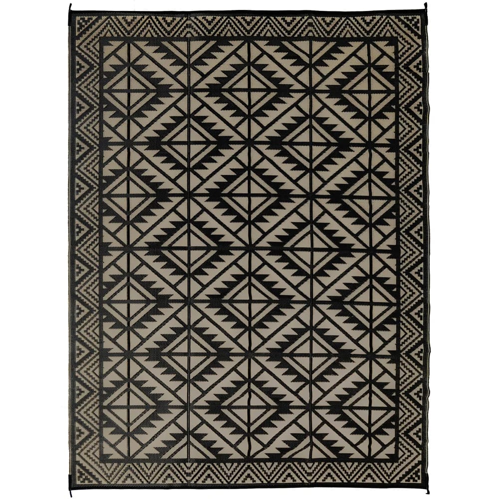 Aurora 9' x 12' Reversible Patio Rug