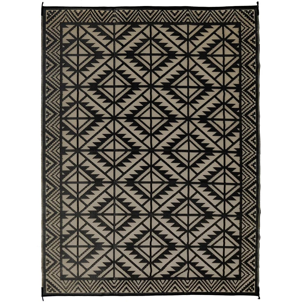 Aurora 9' x 12' Reversible Patio Rug