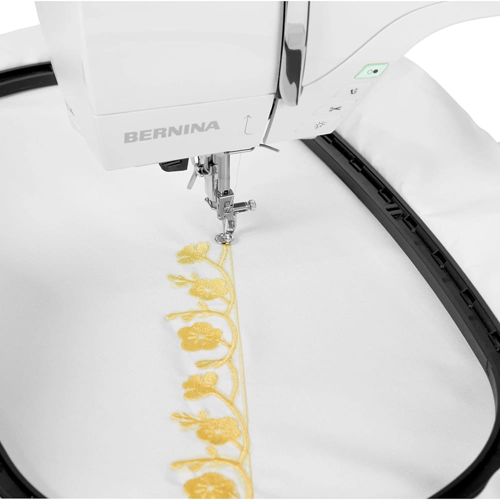 BERNINA B700 Embroidery Machine
