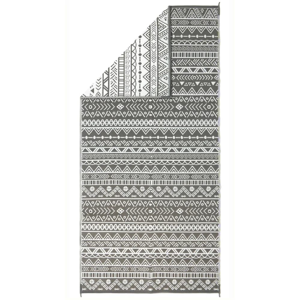 Aurora 6' x 12' Reversible Patio Rug