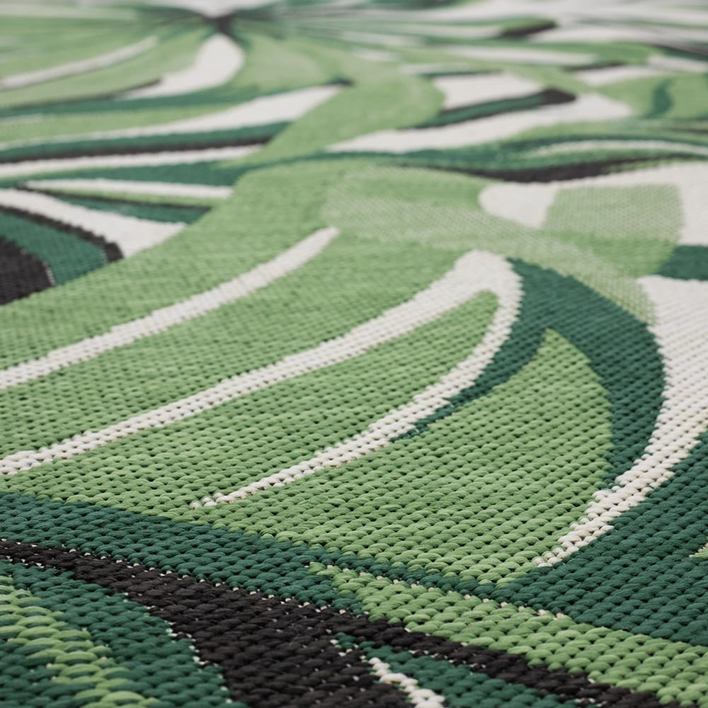 Mohawk Indoor/Outdoor Area Rug, Green Palms, 8' x 10'