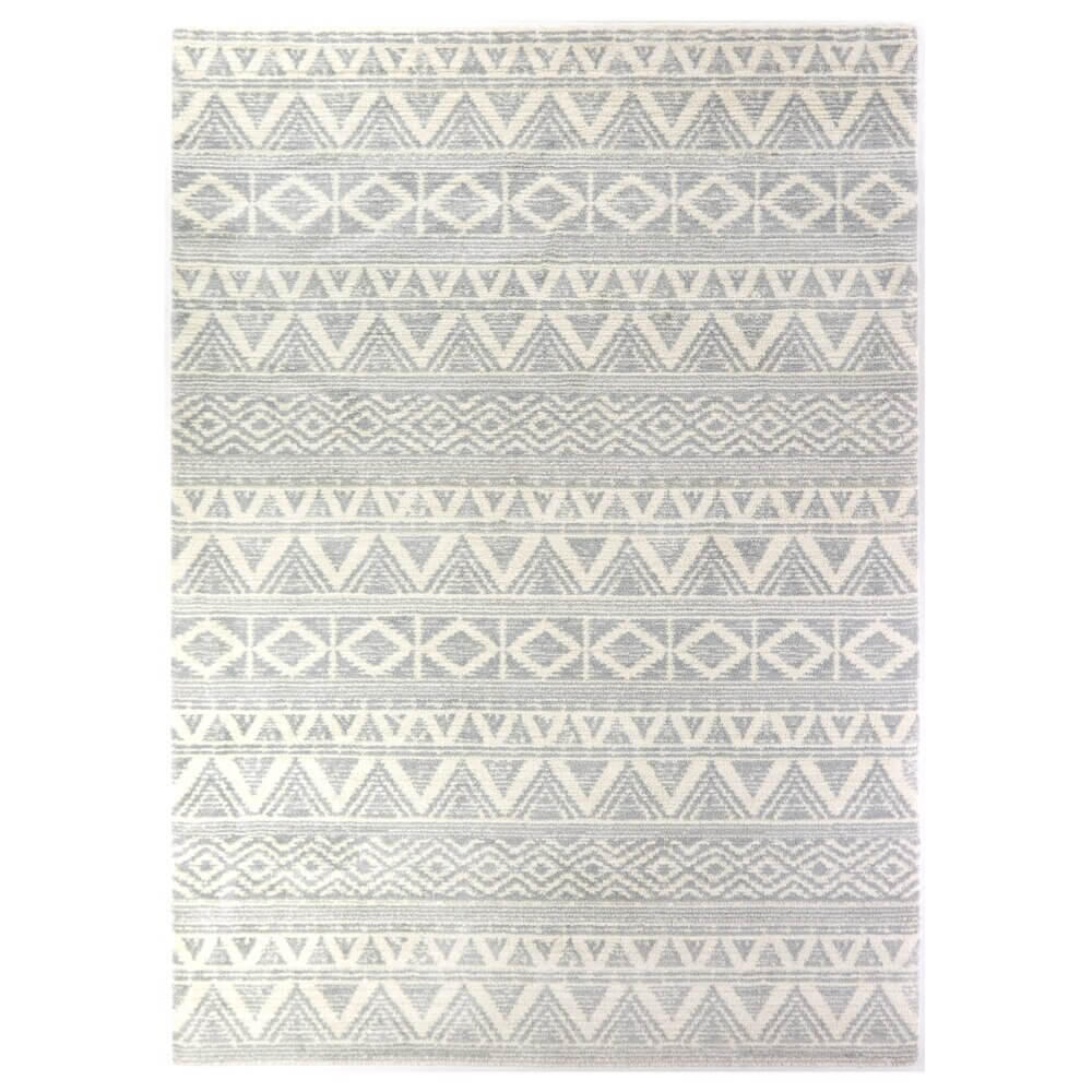 Opulence 3' x 5' Area Rug