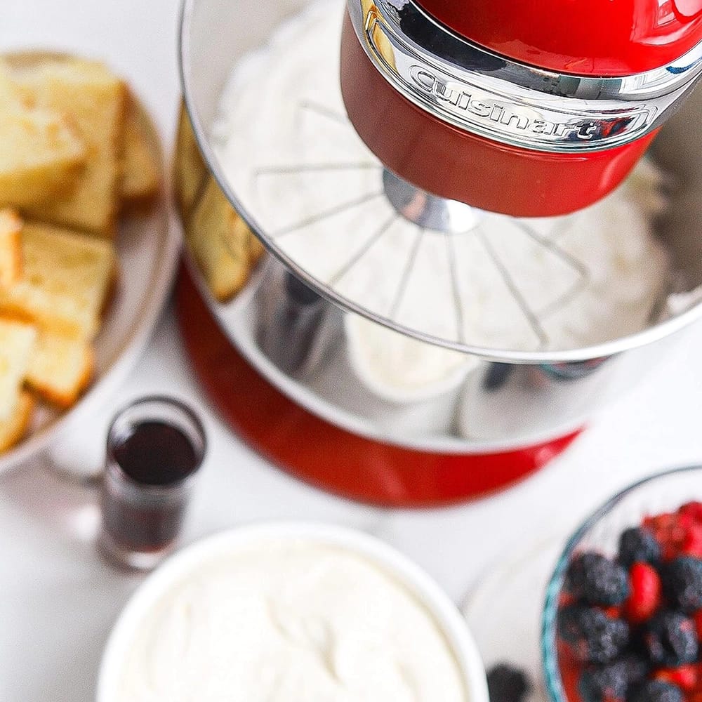 Cuisinart 5.5 qt Stand Mixer, Ruby Red