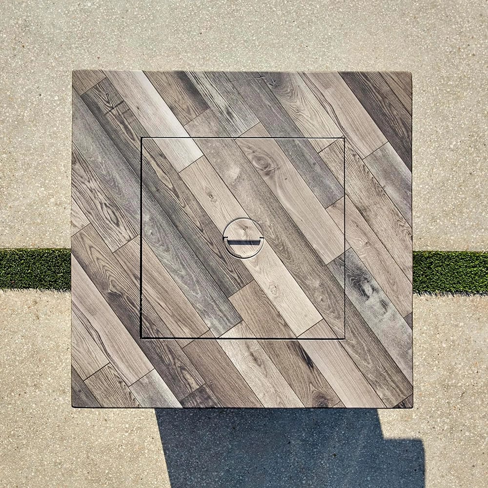 Endless Summer The Quinn 30" Fire Pit, 50,000 BTU, White Fireglass