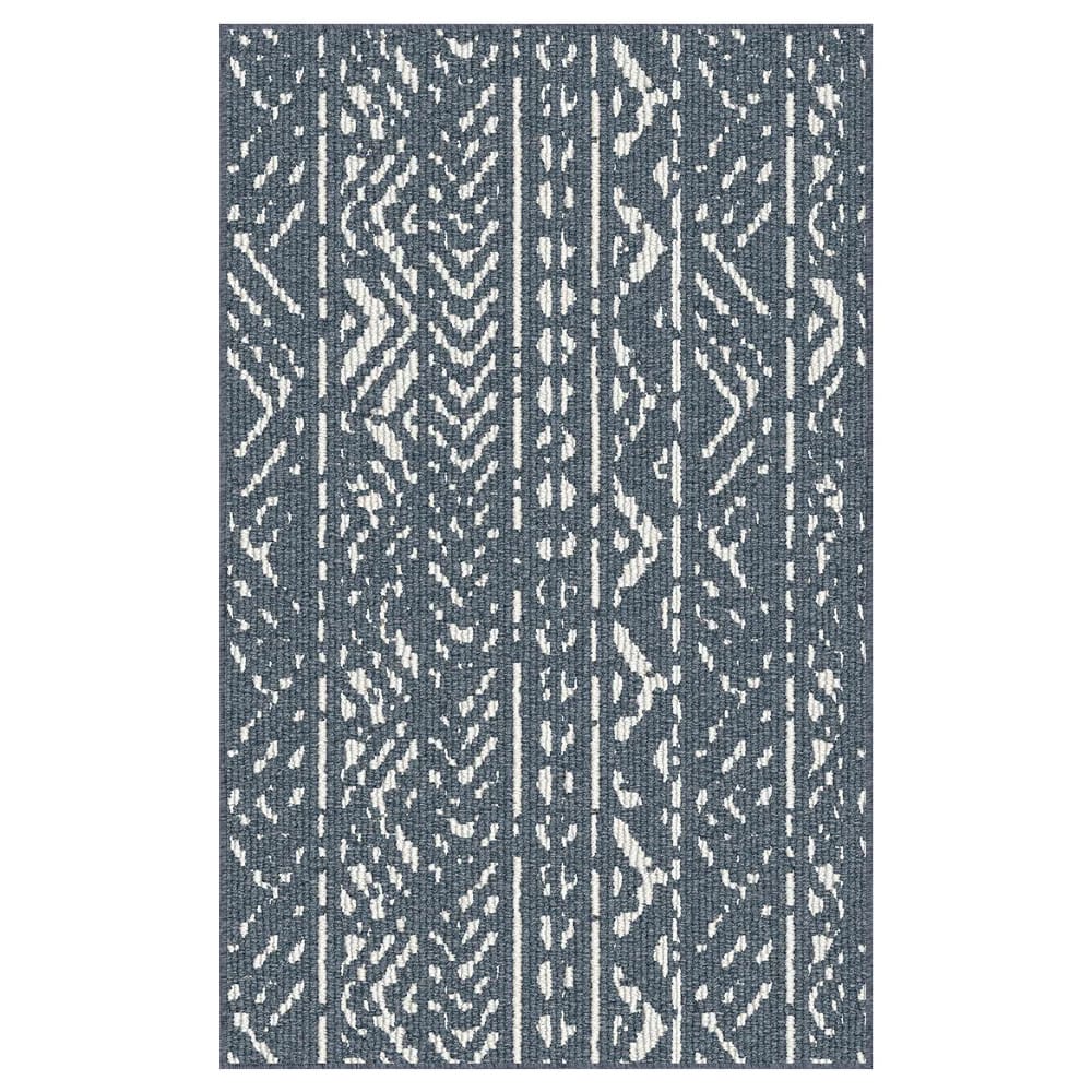 20.5"x32" Washable Accent Rug with Non-Skid Back, Blue