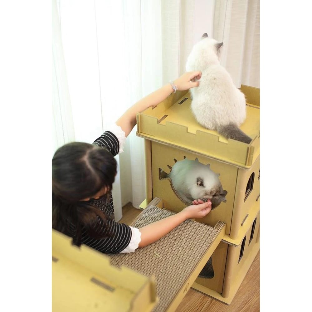 Petique London Bridge Cat House