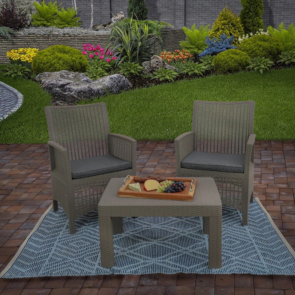 Hand Woven Polyester Indoor/Outdoor Rug, Navy, 5' x 7'