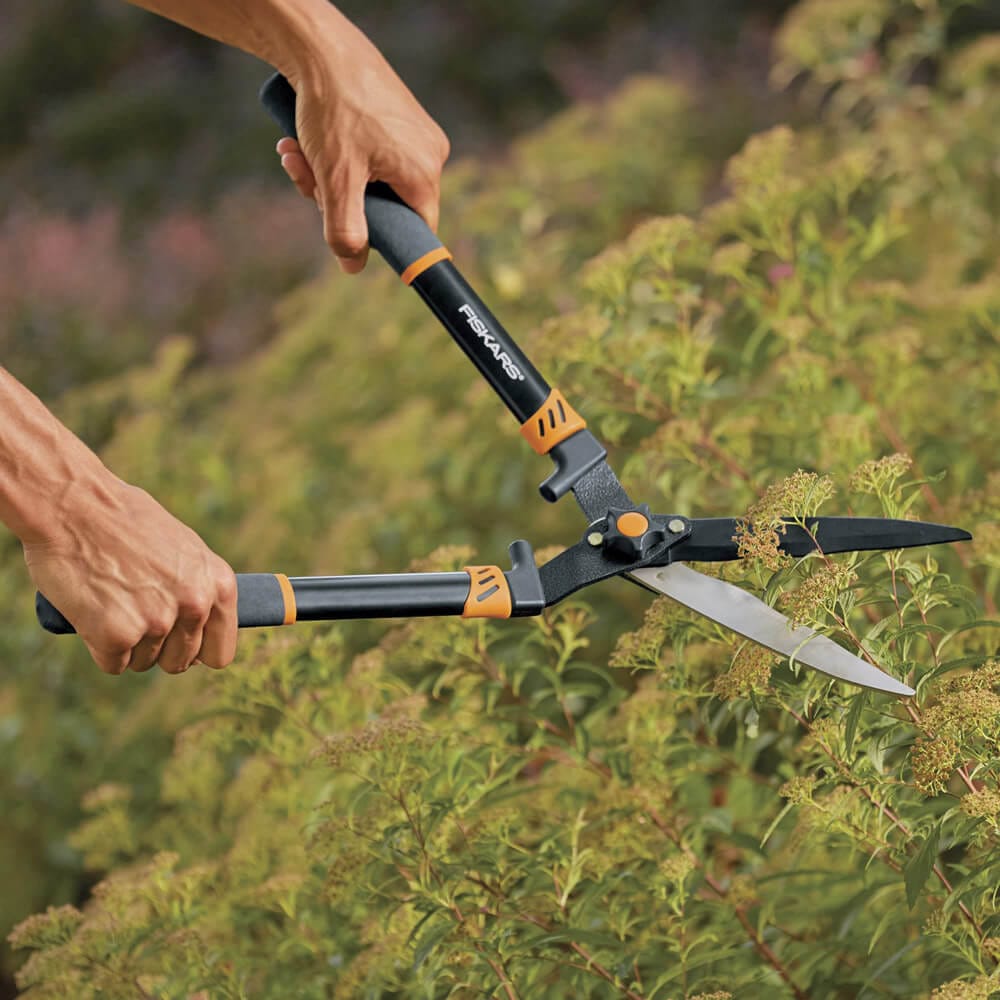 Fiskars Tree & Shrub Care 3-Piece Set with Lopper, Hedge Shears & Pruner