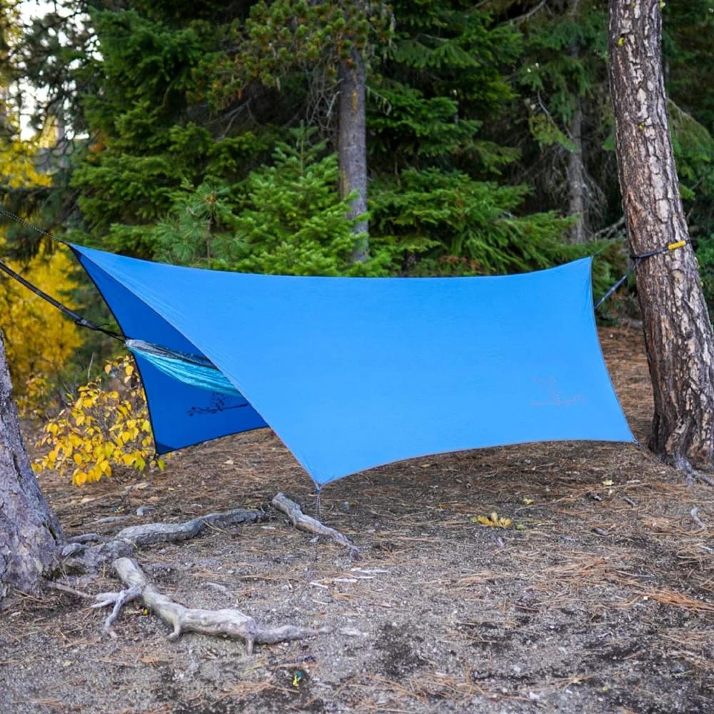 Wise Owl Outfitters Standard Hammock Tarp with Tent Stakes, Blue