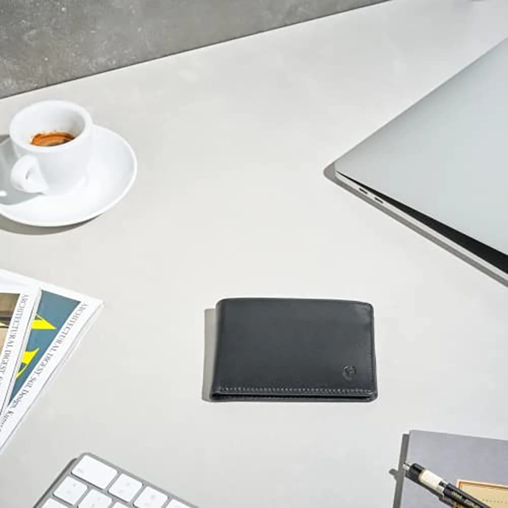 DONBOLSO Slim Leather Billfold Wallet, Black