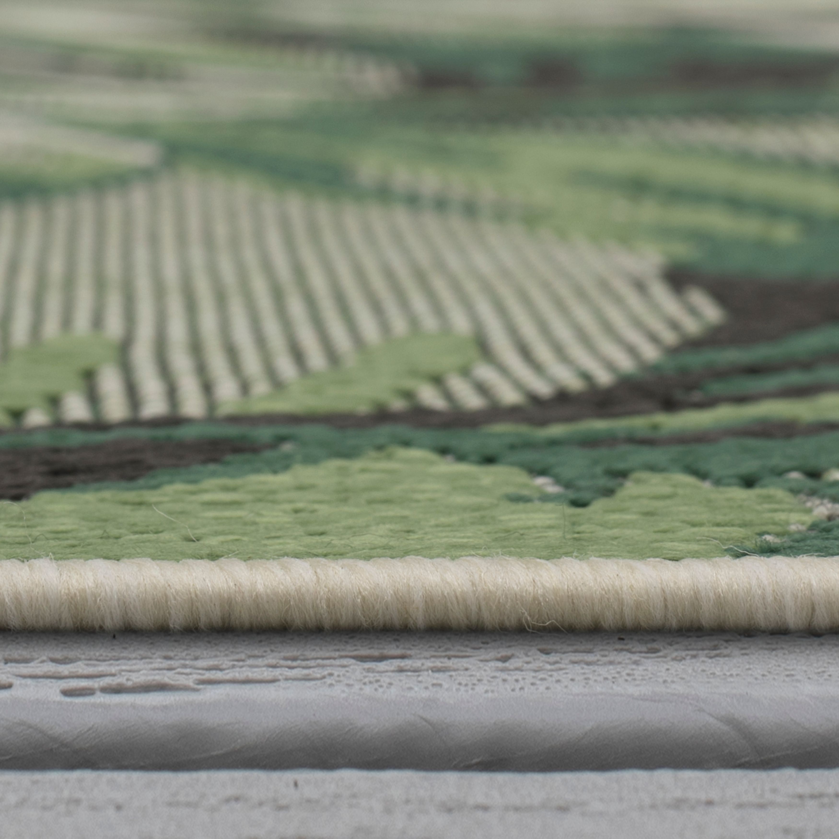 Mohawk Indoor/Outdoor Area Rug, Green Palms, 5'3" x 7'6"