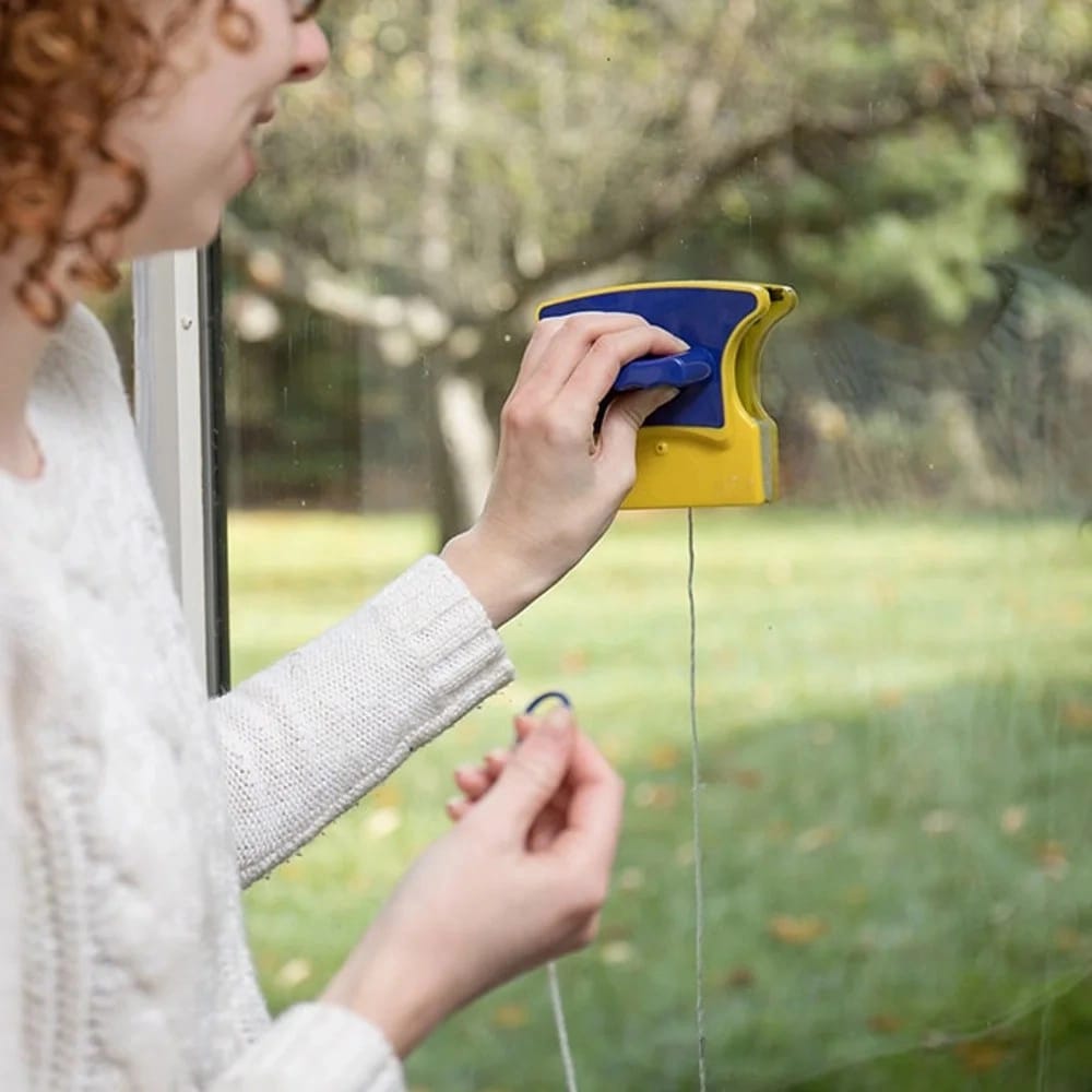 Magnetic Window Cleaner