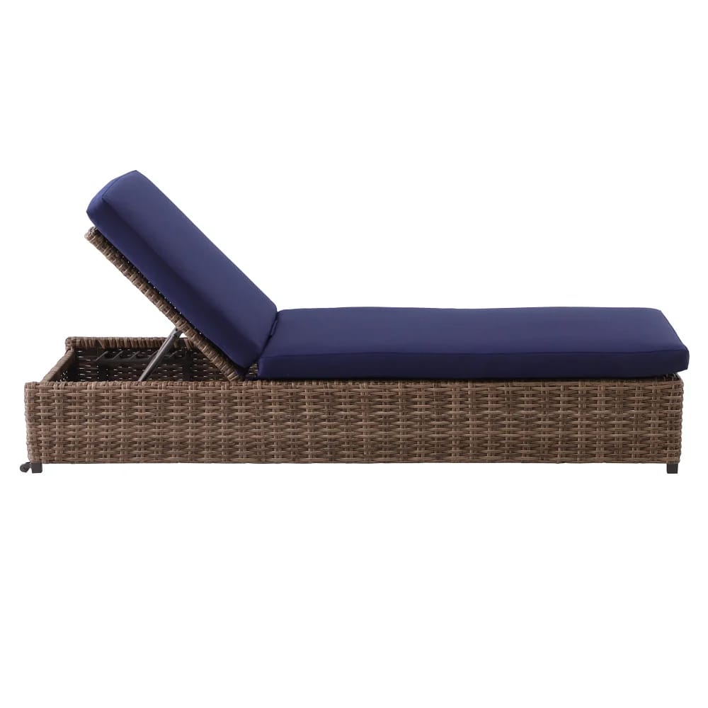 Hampton Bay Fernlake Resin Wicker Lounge Chair, Brown/Navy