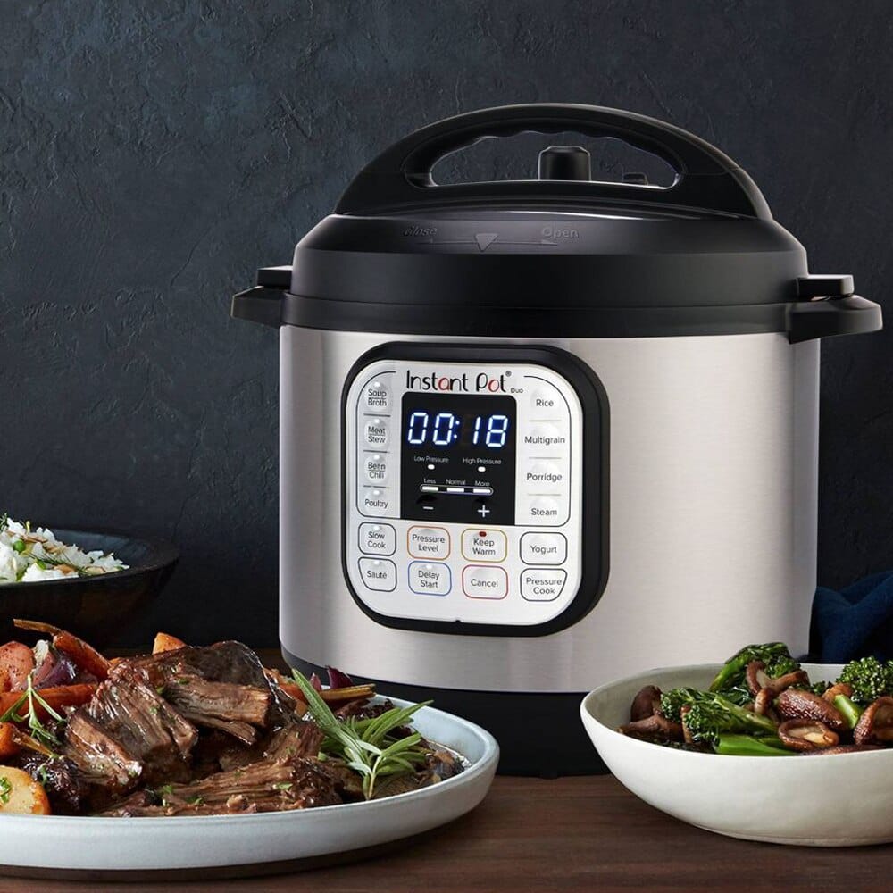 Instant Pot Duo Pressure Cooker, 6 qt (Factory Refurbished)