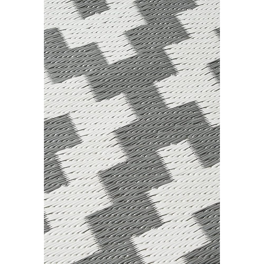 FH Home Reversible Outdoor Area Rug, 5' x 8', Aztec-Gray/White