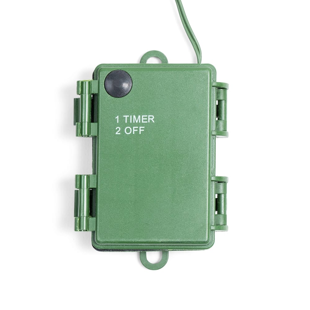 Famous Brand 24" Pre-Lit Carolina Pine Artificial Wreath