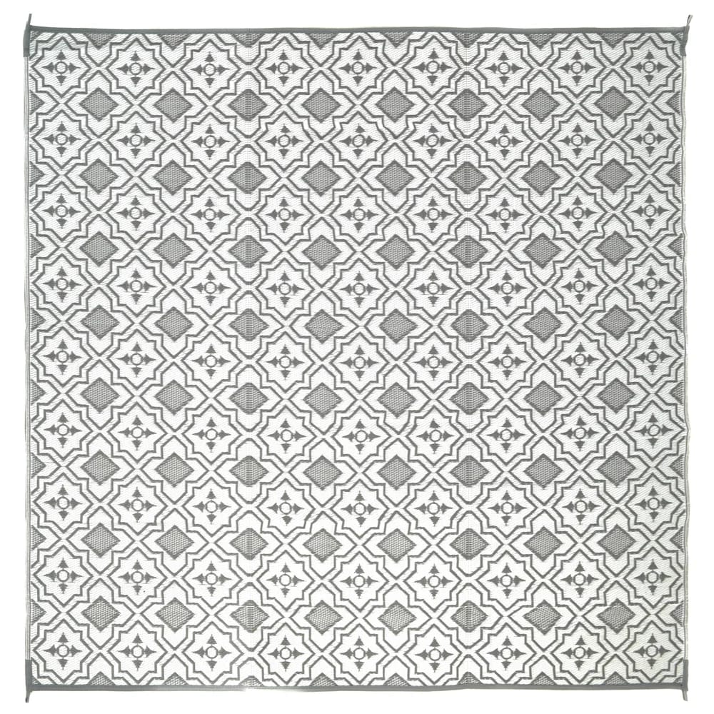 Aurora 9'x9' Reversible Patio Rug