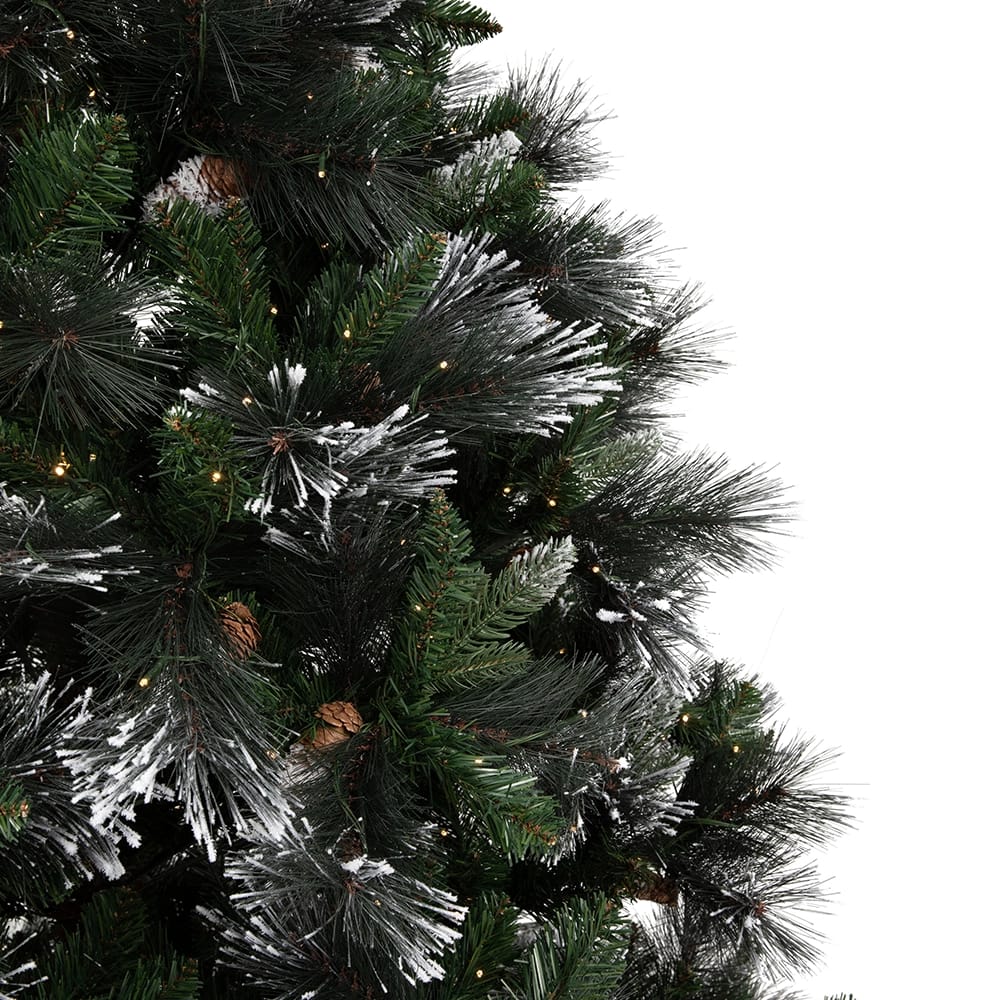 Famous Brand 9' Pre-Lit Frosted Carolina Pine Tree