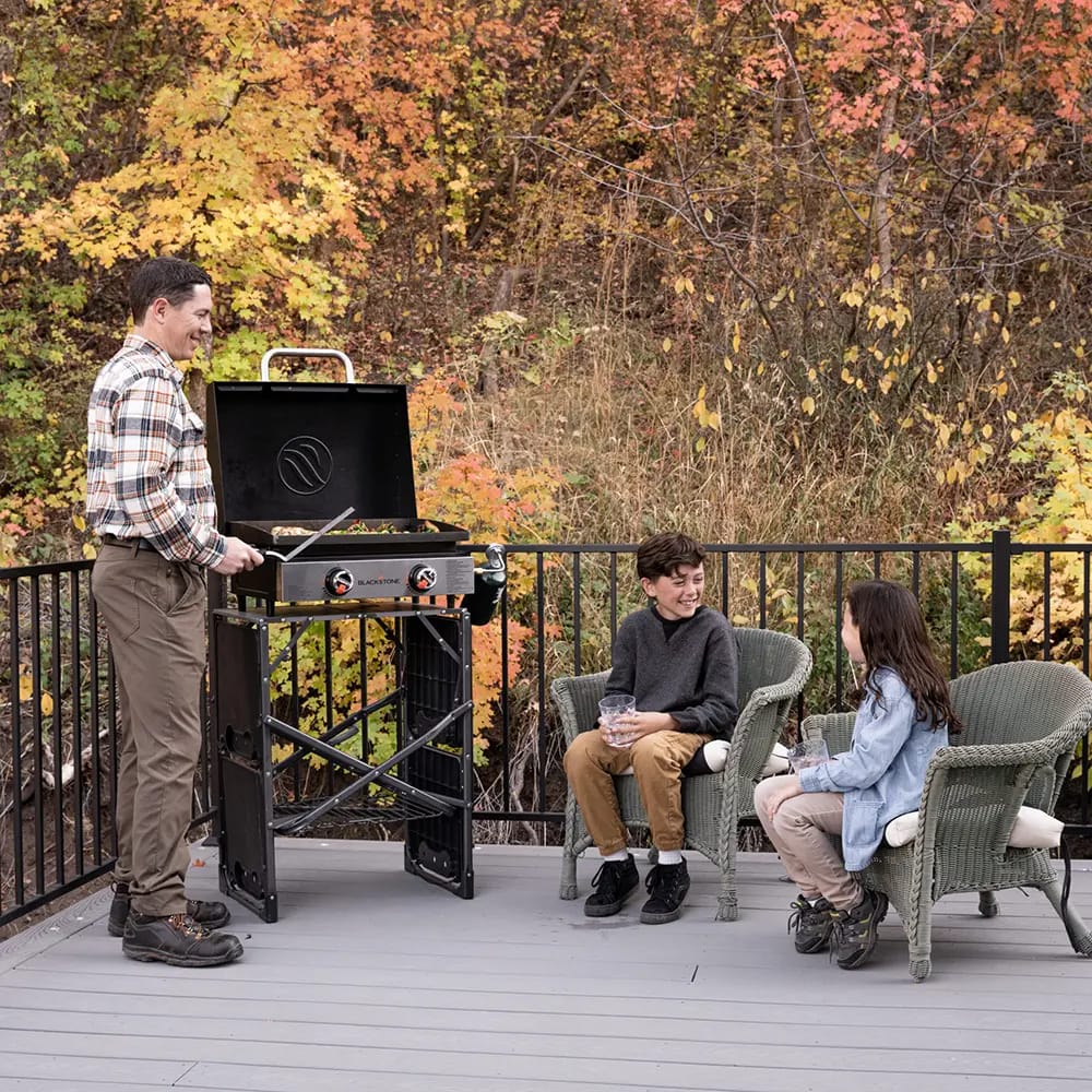 Blackstone 22” Tabletop Griddle with Hood