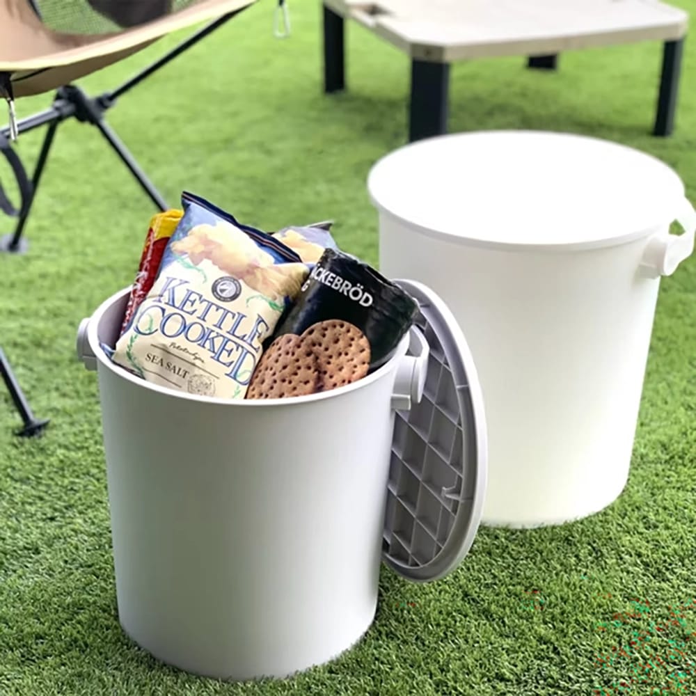 JEJ Astage 2.6 Gallon Sturdy Bucket with Lid, White