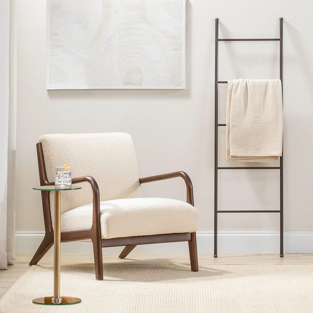 mDesign Metal Blanket and Towel Wall Ladder, Bronze