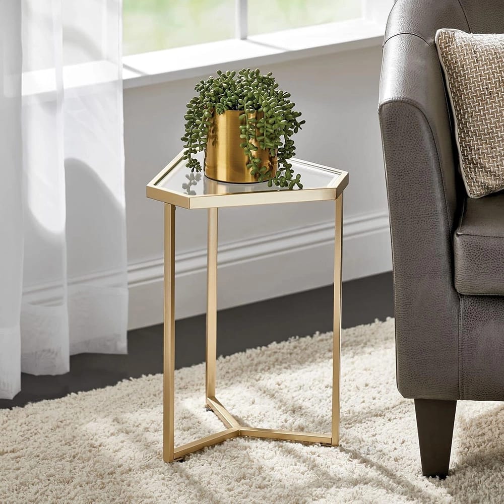 mDesign Triangle Accent Table, Brass, Set of 2