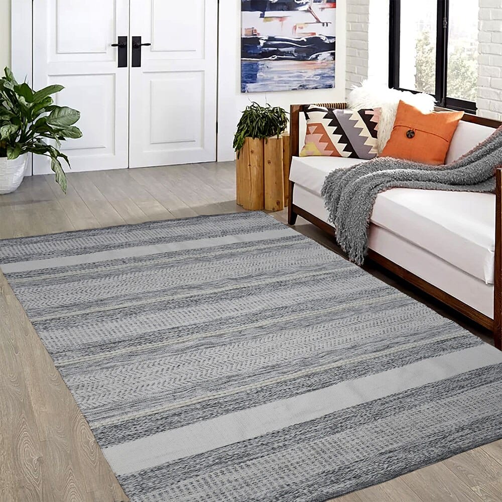 Handwoven 5' x 8' Cotton Melange Area Rug with Non-Skid Backing