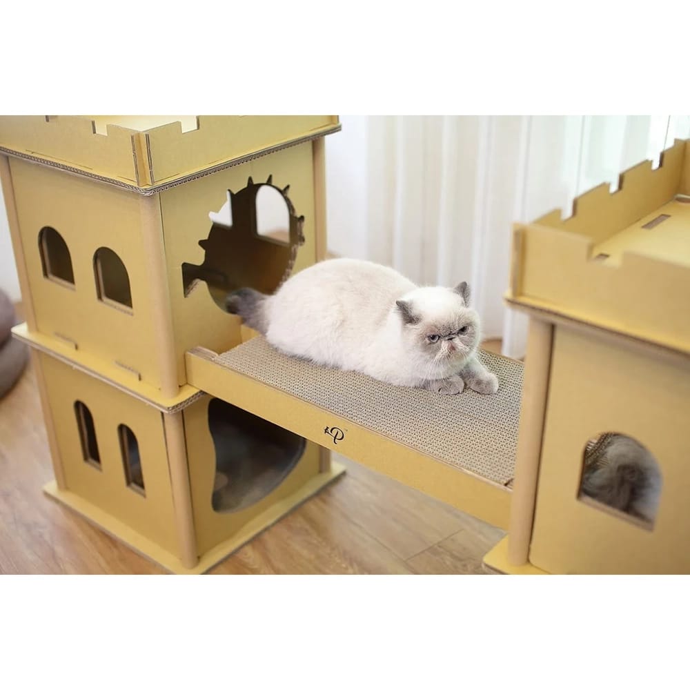 Petique London Bridge Cat House