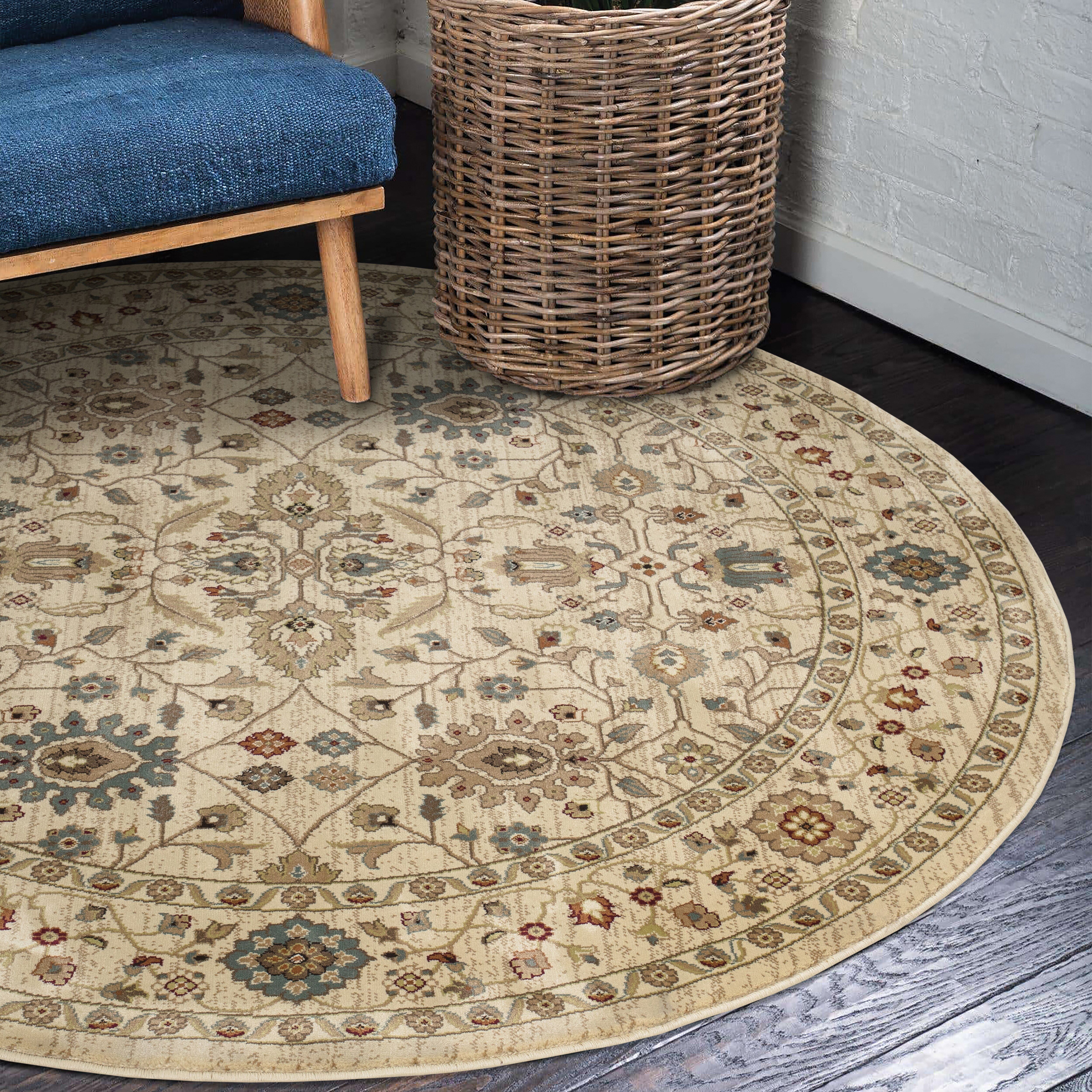 Valencia Area Rug, 5'5" Round 1 Million Point