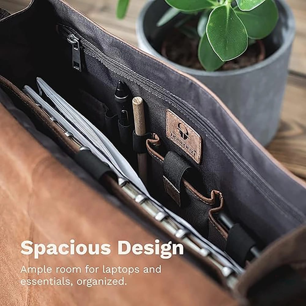 DONBOLSO Leather Messenger Bag