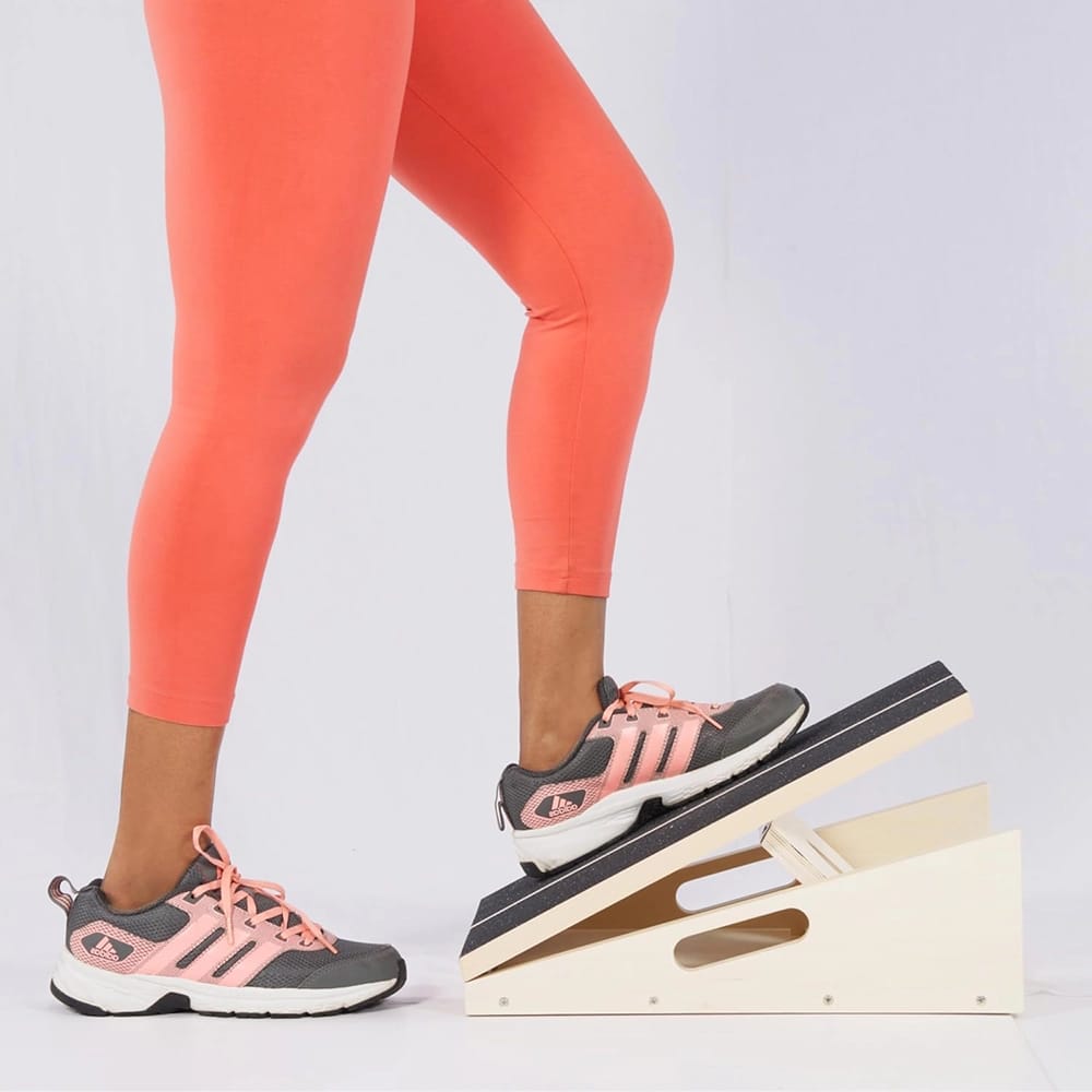 Flybold Adjustable Calf Stretcher