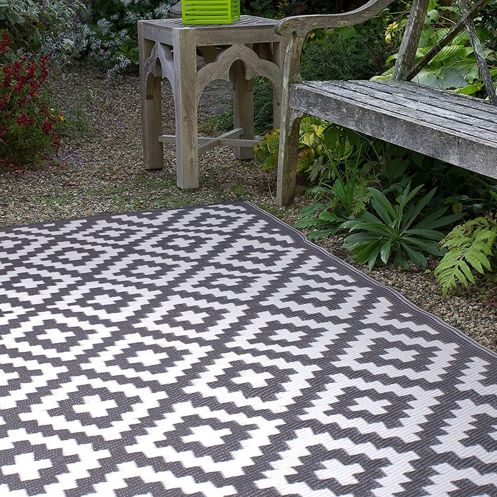 FH Home Reversible Outdoor Area Rug, 5' x 8', Aztec-Gray/White