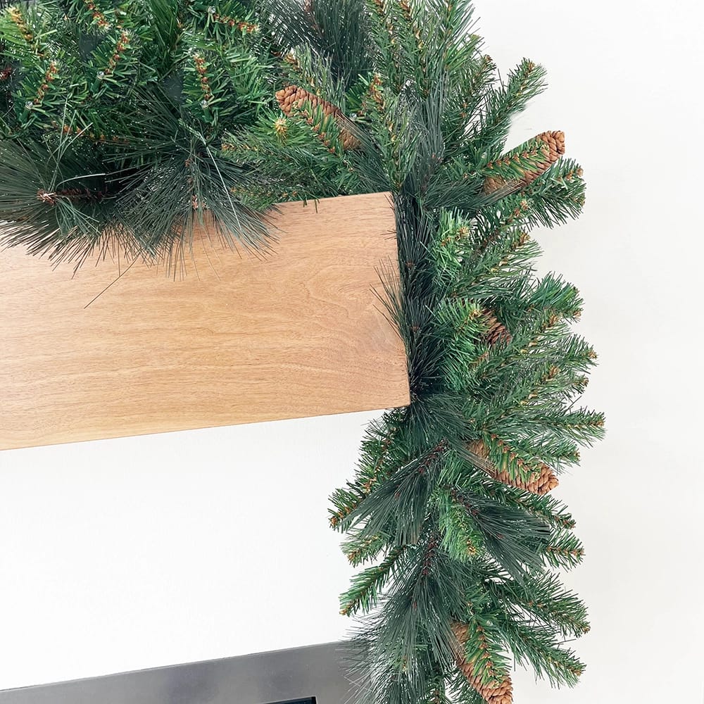 Famous Brand 9' Carolina Pine Pre-Lit Unfrosted Garland, 2 Pack