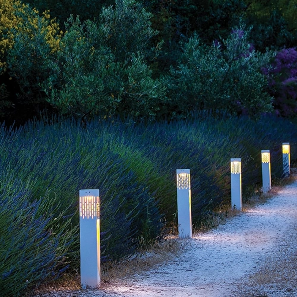 Maiori La Lampe Aluminum Solar Passage, Blanc