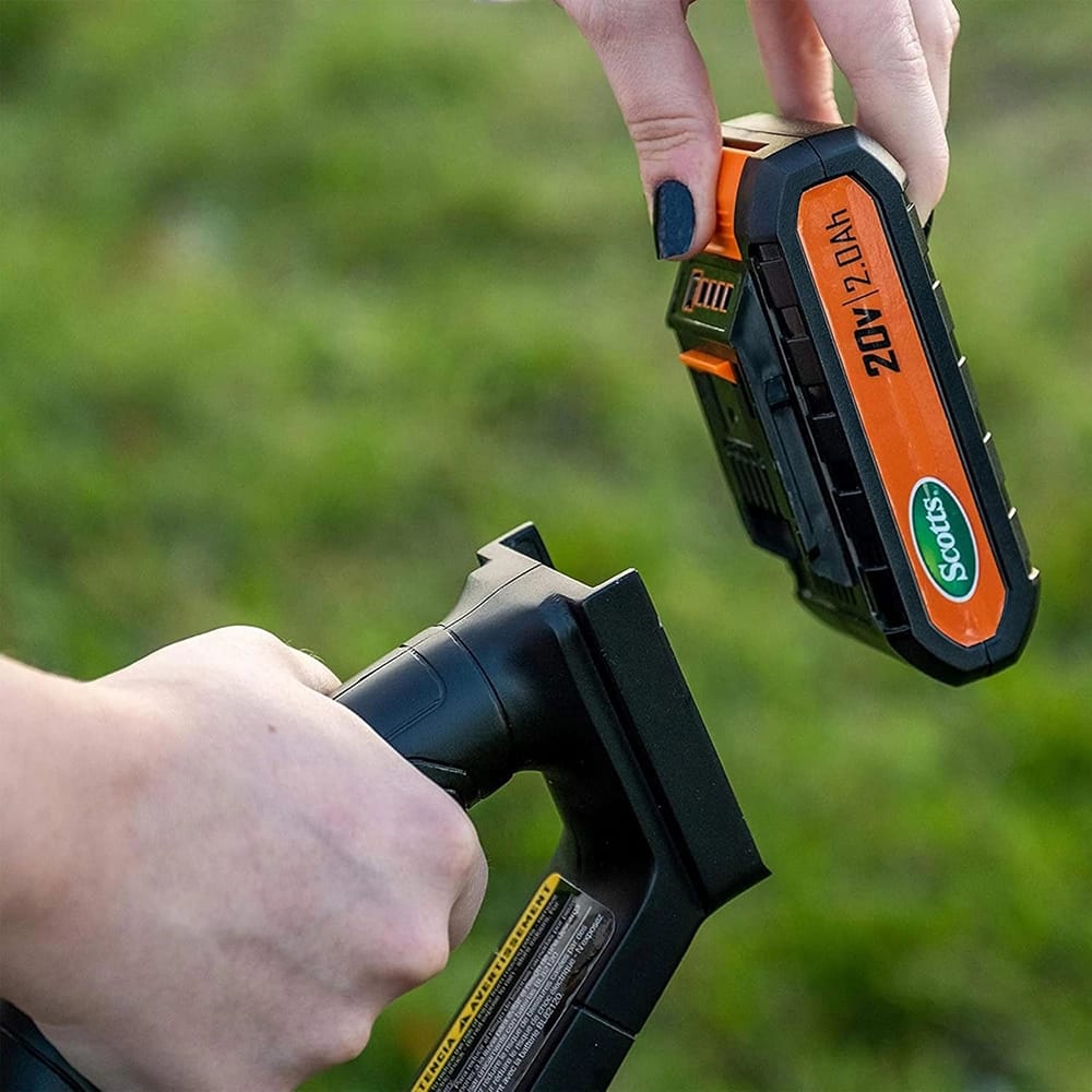 Scotts 20-Volt 12" Cordless String Trimmer