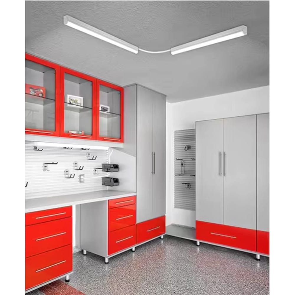 Garage LED Linkable Strip Light Fixture, 4'