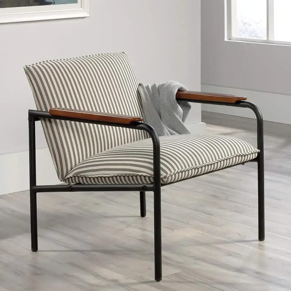 Sauder Vista Key Lounge Chair, Gray/White Stripe