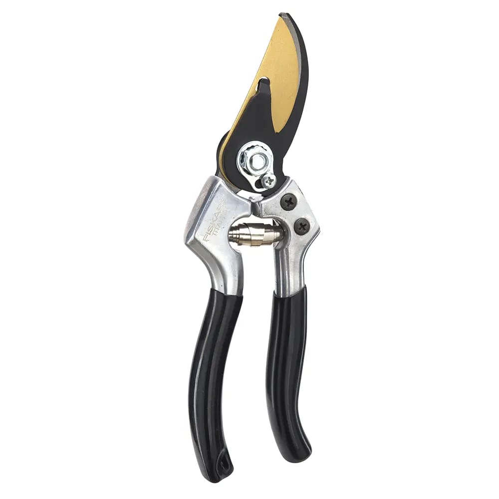Fiskars Titanium Coated Blade Bypass Hand Pruner