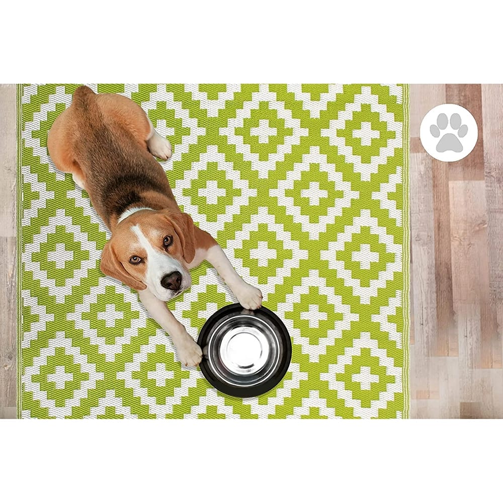 FH Home Reversible Outdoor Area Rug, 5' x 8', Aztec-Green/White
