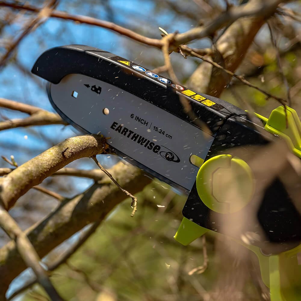 Earthwise Pruning Saw with Pole