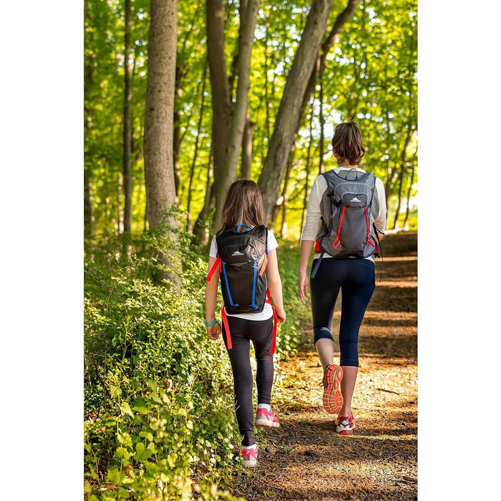 High Sierra 8L Youth Hydrahike Hydration Backpack with 1.5L Reservoir