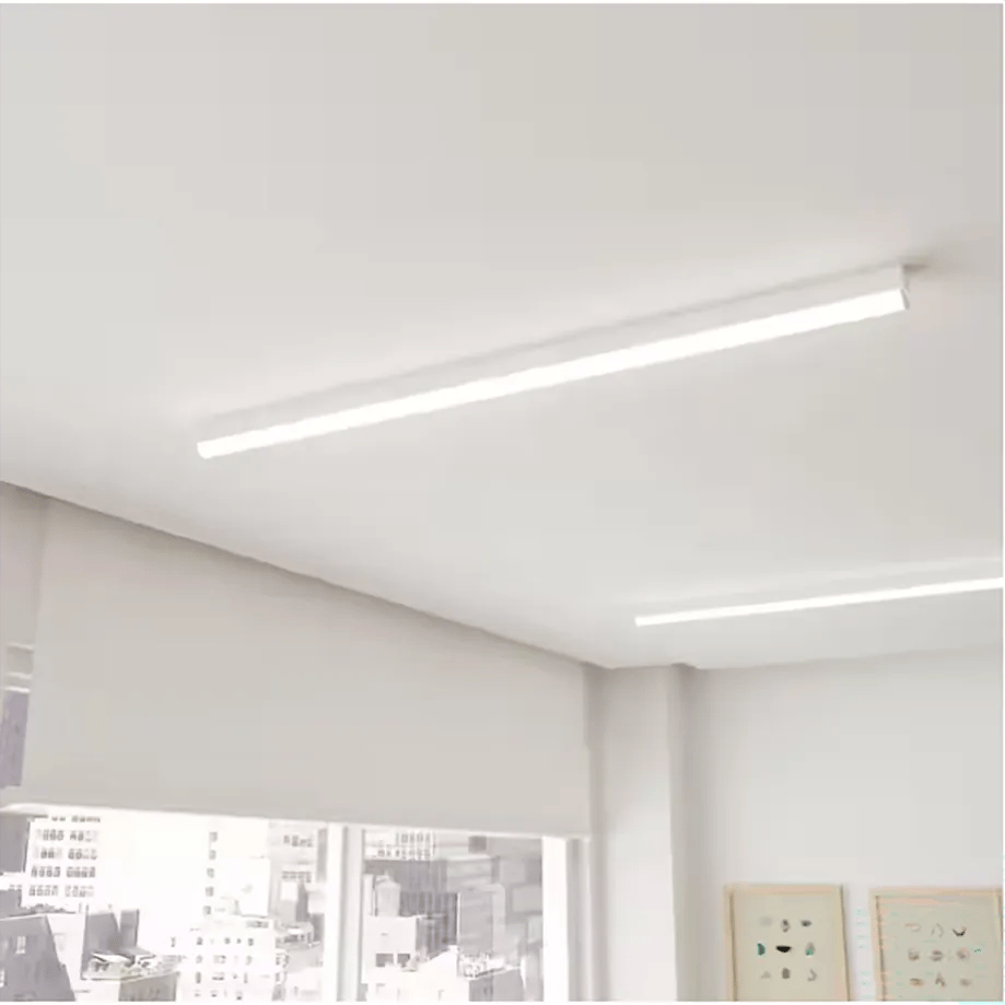 Garage LED Linkable Strip Light Fixture, 4'