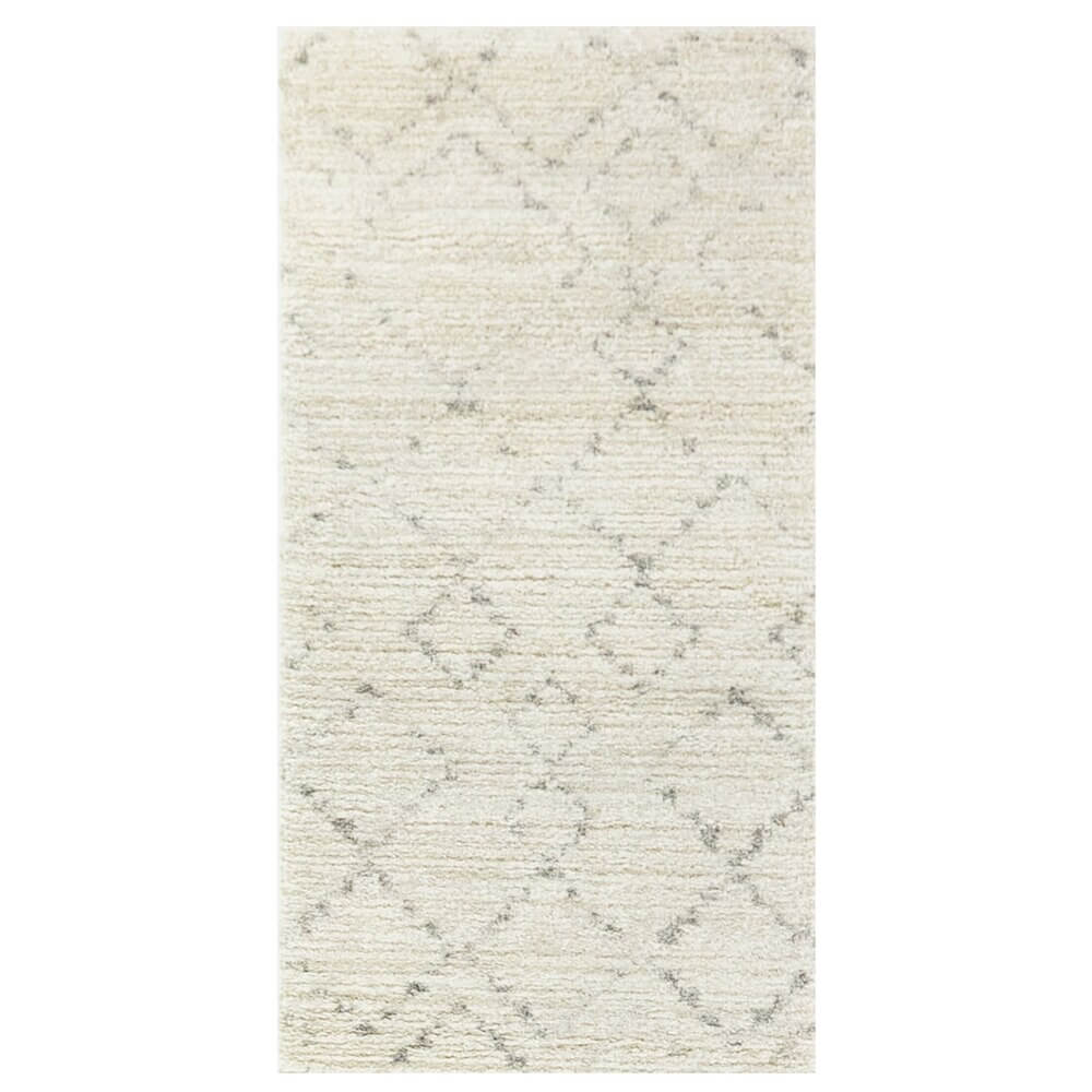 Opulence 2' x 4' Area Rug